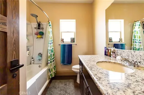 Bath - 8212 Emerson, Yucca Valley, CA 92284 photo 4 of 5