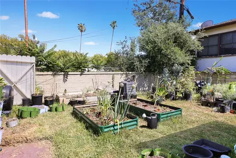 Exterior - 44 N Berkeley Ave, Pasadena, CA 91107 photo 6 of 6