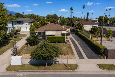 44 N Berkeley Ave, Pasadena, CA 91107
