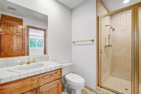 Bath - 1249 Oakhaven, Arcadia, CA 91006 photo 7 of 8