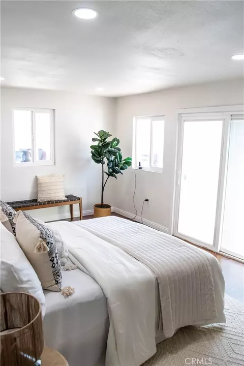Bedroom - 13409 Willowbrook Ave, Willowbrook, CA 90222 photo 2 of 3