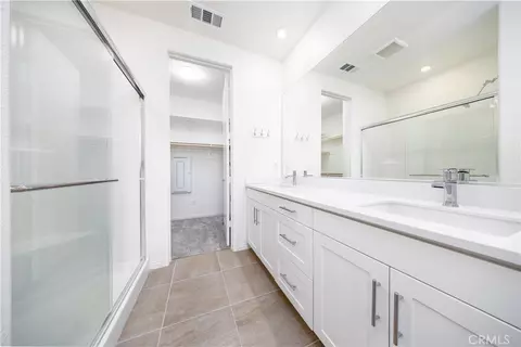 Entry Way - 17 Aria, South El Monte, CA 91733 photo 5 of 6