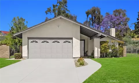 438 Calle Alcazar, Walnut, CA 91789