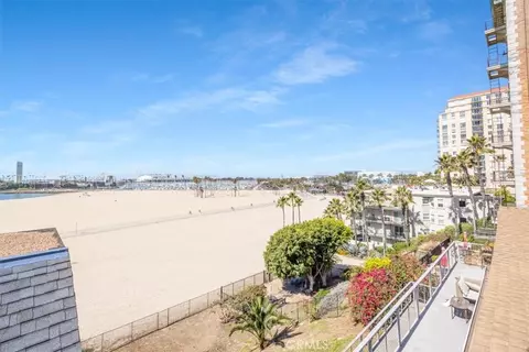 View/Area - 1 3rd #605, Long Beach, CA 90802 photo 2 of 17