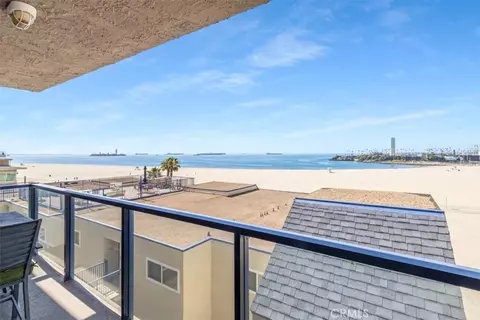View/Area - 1 3rd #605, Long Beach, CA 90802 photo 1 of 17