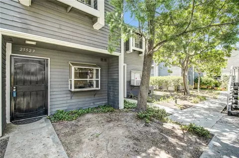25523 Pine Creek Ln, Wilmington, CA 90744