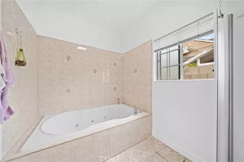 Bath - 4530 Delta, Rosemead, CA 91770 photo 4 of 4