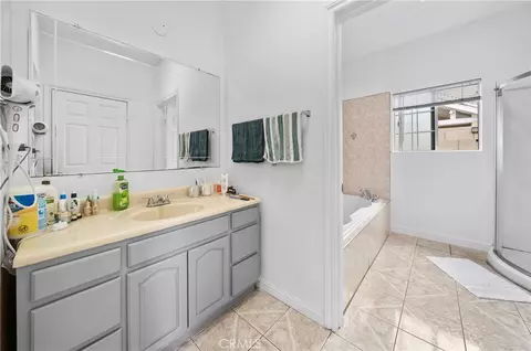 Bath - 4530 Delta, Rosemead, CA 91770 photo 3 of 4