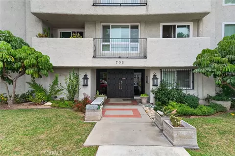 702 Park Ave #210, South Pasadena, CA 91030