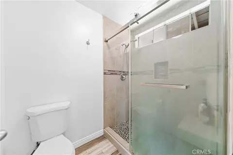 Bath - 1473 E Fairfield Ct, Ontario, CA 91761 photo 4 of 4