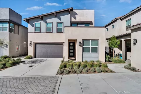 15946 Caterpillar, Fontana, CA 92336