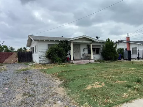 1472 S San Antonio Ave, Pomona, CA 91766