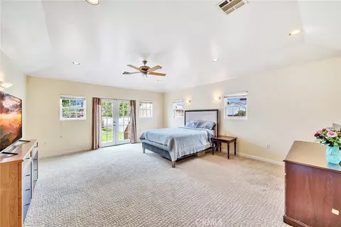 Bedroom - 3170 E Green St, Pasadena, CA 91107 photo 1 of 4
