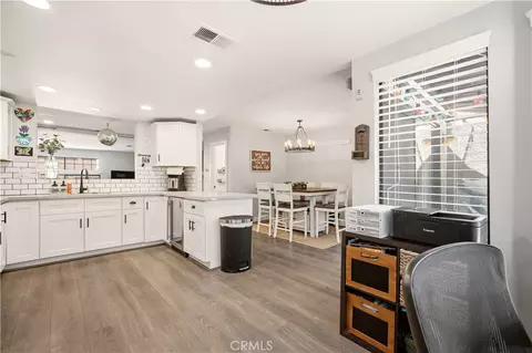 Kitchen - 19 Wildflower Pl, Phillips Ranch, CA 91766 photo 3 of 4