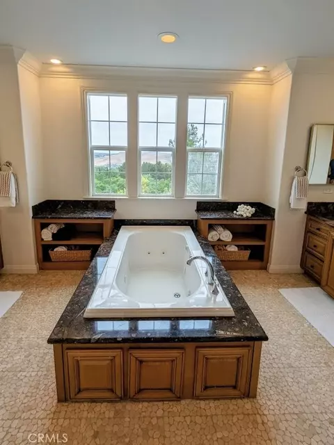 Bath - 17 Elissa, Ladera Ranch, CA 92694 photo 2 of 5