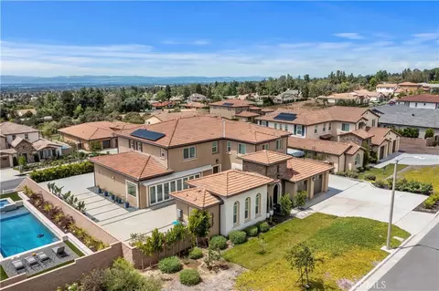 View/Area - 8869 Justify Dr, Rancho Cucamonga, CA 91701 photo 5 of 7