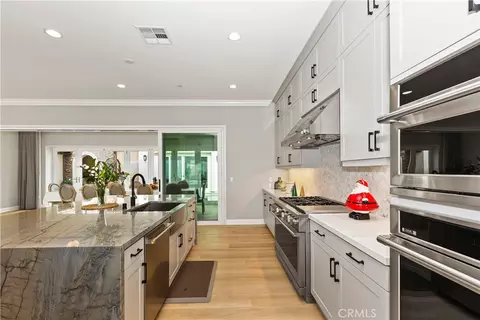 Kitchen - 8869 Justify Dr, Rancho Cucamonga, CA 91701 photo 3 of 4