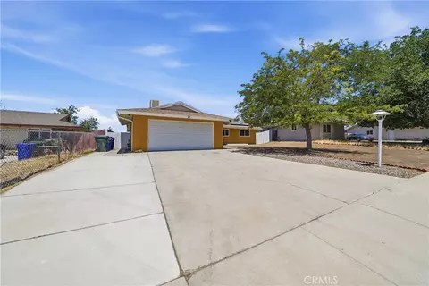 15988 Arroyo Dr, Victorville, CA 92395