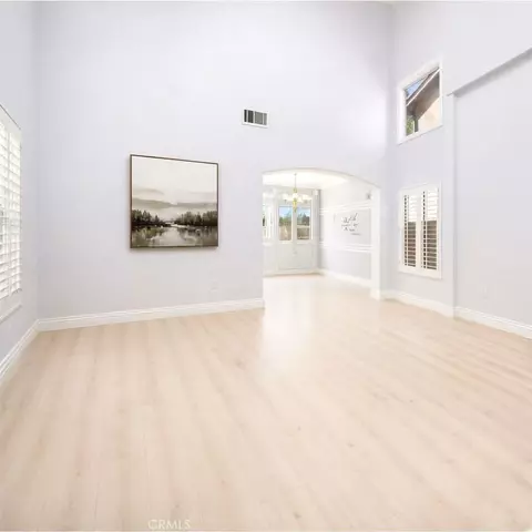 Living - 32119 Corte Bonilio, Temecula, CA 92592 photo 4 of 4