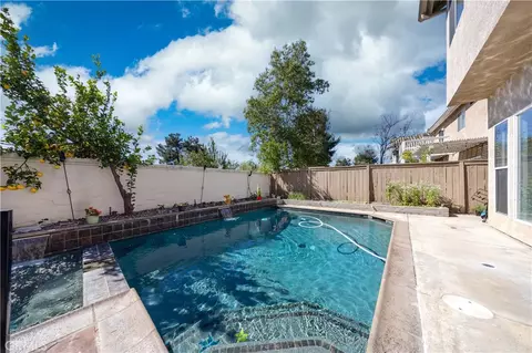 Exterior - 32119 Corte Bonilio, Temecula, CA 92592 photo 2 of 3