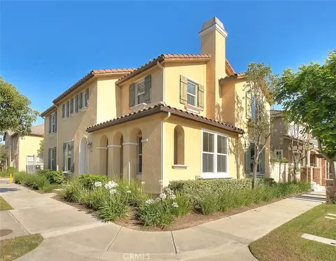 906 N Woodbine, Azusa, CA 91702