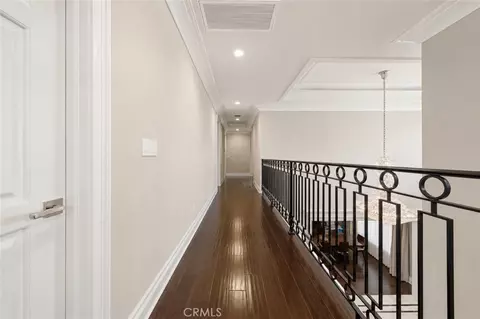 Entry Way - 475 Cambridge, Arcadia, CA 91007 photo 4 of 5