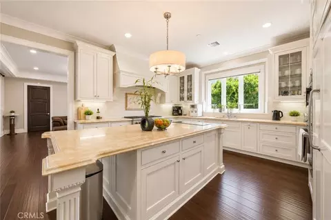Kitchen - 475 Cambridge, Arcadia, CA 91007 photo 2 of 2