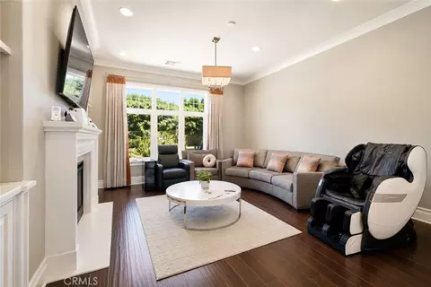 Living - 475 Cambridge, Arcadia, CA 91007 photo 4 of 5