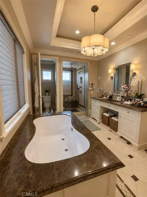 Bath - 475 Cambridge, Arcadia, CA 91007 photo 5 of 6