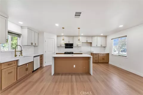 Kitchen - 644 E Mountain Vw, Glendora, CA 91741 photo 1 of 2