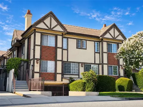 361 Salem St #2, Glendale, CA 91203