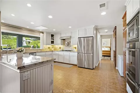 Kitchen - 541 Rosemarie, Arcadia, CA 91007 photo 2 of 5