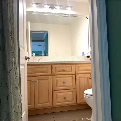Bath - 1025 Fairview Ave #2, Arcadia, CA 91007 photo 2 of 4