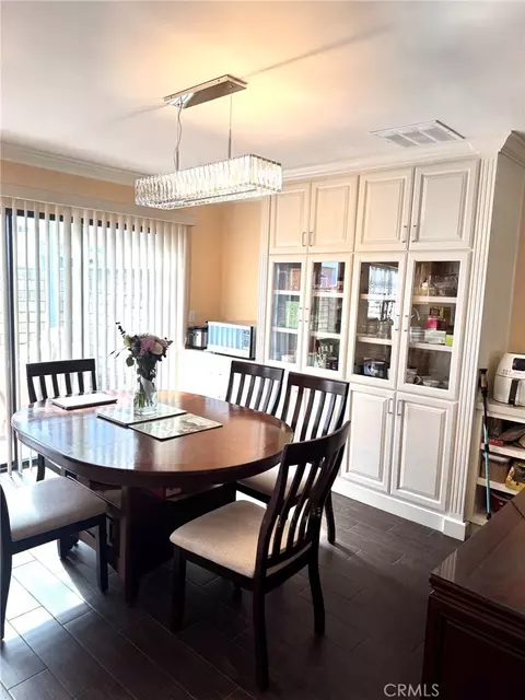 Dining - 1025 Fairview Ave #2, Arcadia, CA 91007 photo 2 of 2