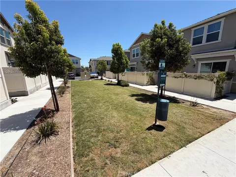 Exterior - 1374 Chervil Way, Upland, CA 91786 photo 2 of 4