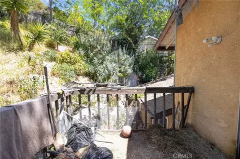Exterior - 6561 Tokay, Tujunga, CA 91042 photo 4 of 10