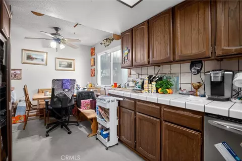 Kitchen - 6561 Tokay, Tujunga, CA 91042 photo 2 of 2