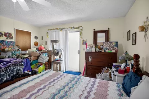 Bedroom - 6561 Tokay, Tujunga, CA 91042 photo 2 of 4