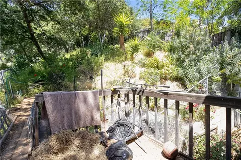 Exterior - 6561 Tokay, Tujunga, CA 91042 photo 6 of 10