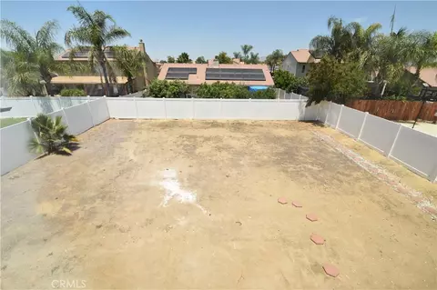 Exterior - 674 Myrtle, Perris, CA 92571 photo 6 of 9