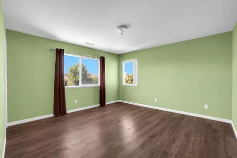 Bedroom - 17081 Greentree Dr, Riverside, CA 92503 photo 5 of 8
