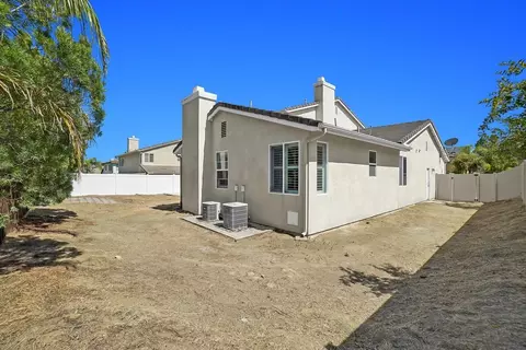 Exterior - 17081 Greentree Dr, Riverside, CA 92503 photo 5 of 8