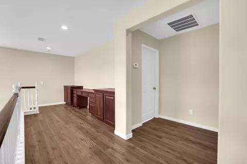 Entry Way - 17081 Greentree Dr, Riverside, CA 92503 photo 2 of 2