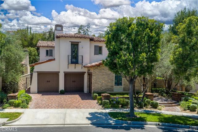 22 Shady, Irvine, CA 92603