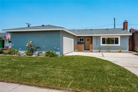12630 S Halo Dr, Compton, CA 90221