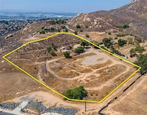 11455 Pigeon Pass, Moreno Valley, CA 92557