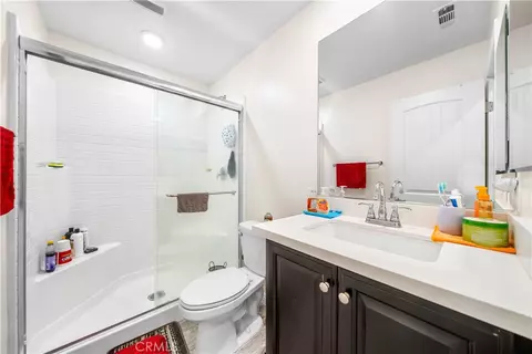 Bath - 3258 E Denali Dr, Ontario, CA 91762 photo 1 of 4