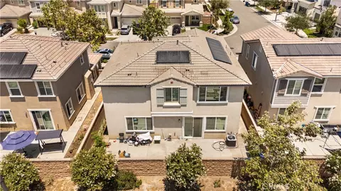 View/Area - 3258 E Denali Dr, Ontario, CA 91762 photo 2 of 6
