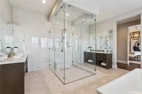 Bath - 127 Lanzon, Irvine, CA 92602 photo 3 of 3