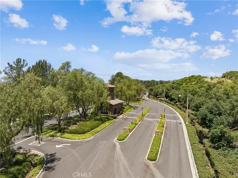 View/Area - 127 Lanzon, Irvine, CA 92602 photo 4 of 7